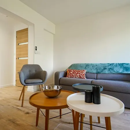 Le Semnoz charmant appartement pour 3 personnes à deux pas du lac! Sévrier Exterior foto